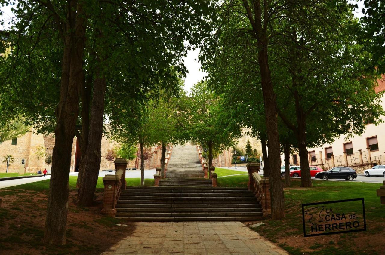 La Casa Del Herrero El Poyo Ngoại thất bức ảnh